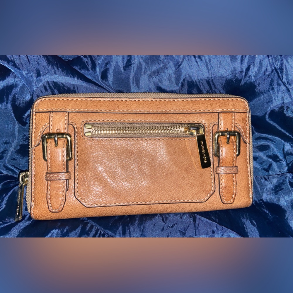 Michael Kors  Brown Leather Wallet Wristlet